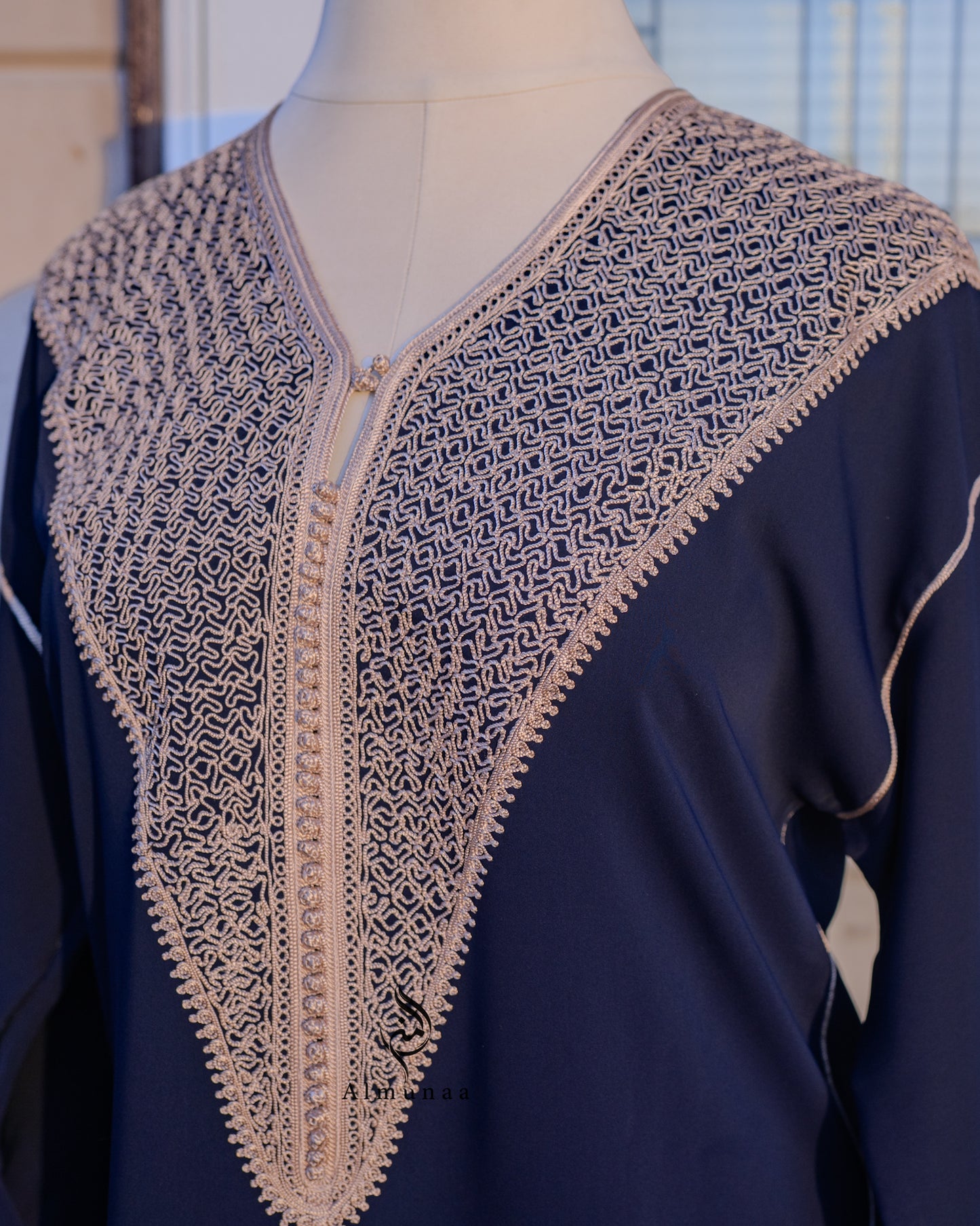 Luxurious Women's Moroccan Caftan – Modern Traditional Occasion Wear