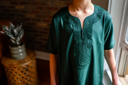 Kids Moroccan Gandoura – Elegant & Authentic Traditional Wear- Available in Different Colors