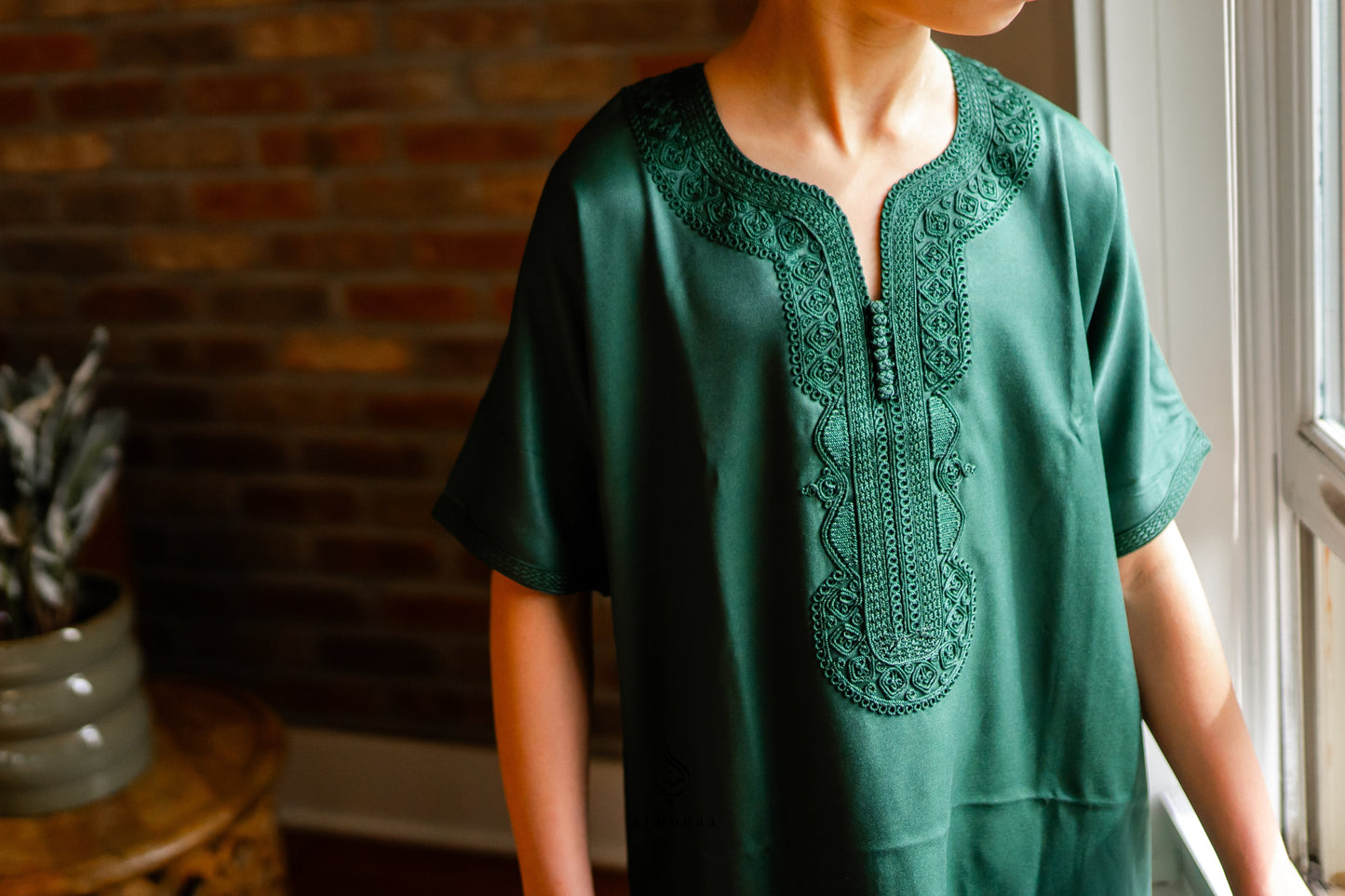 Kids Moroccan Gandoura – Elegant & Authentic Traditional Wear- Available in Different Colors