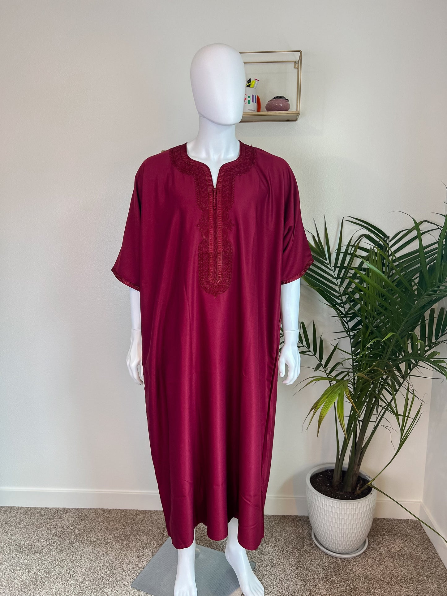 Men’s Moroccan thobe | Red thobe | Djellaba for men -  Moroccan Djellaba, Kaftan - wedding dress, Jabador For Men, kaftan For Wedding